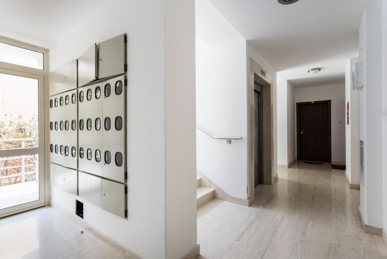 Apartments Lora Cetinjska Будва Екстериор снимка