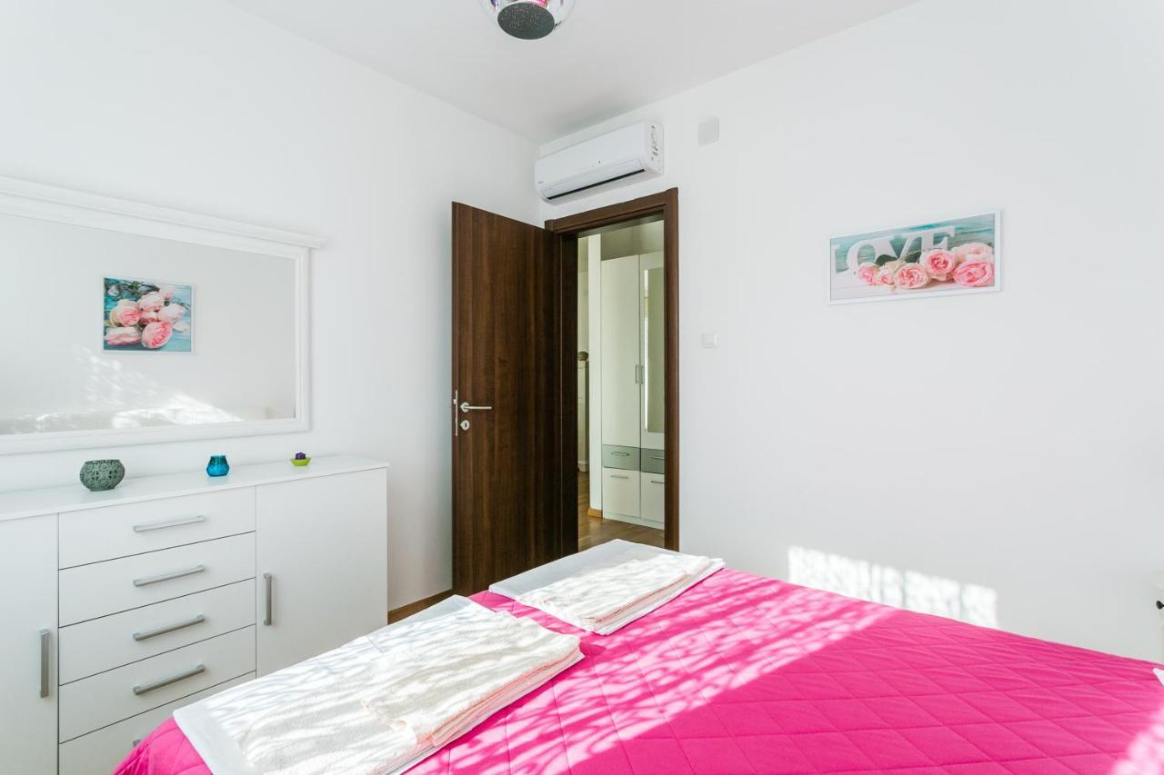Apartments Lora Cetinjska Будва Екстериор снимка