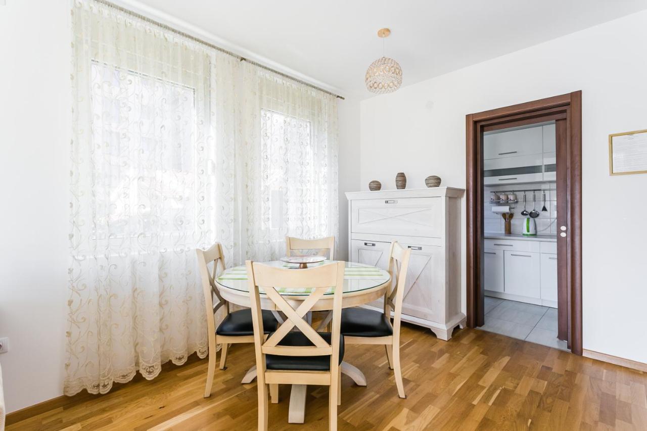 Apartments Lora Cetinjska Будва Екстериор снимка