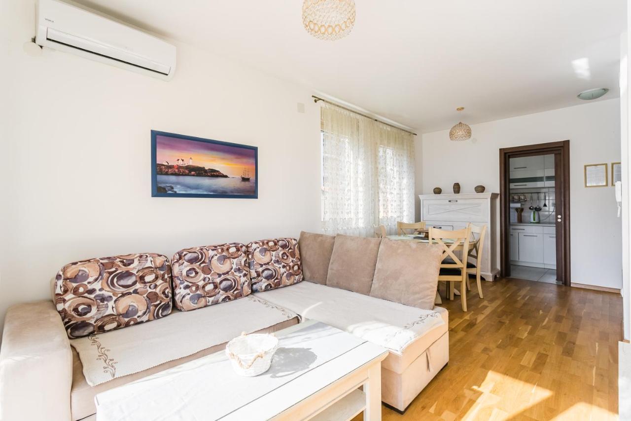 Apartments Lora Cetinjska Будва Екстериор снимка